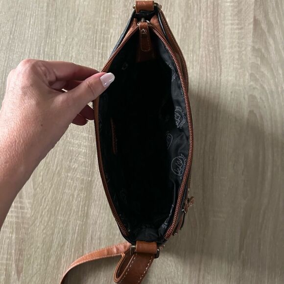 NWOT … WHITE MOUNTAIN Shoulder Bag - Picture 8 of 9